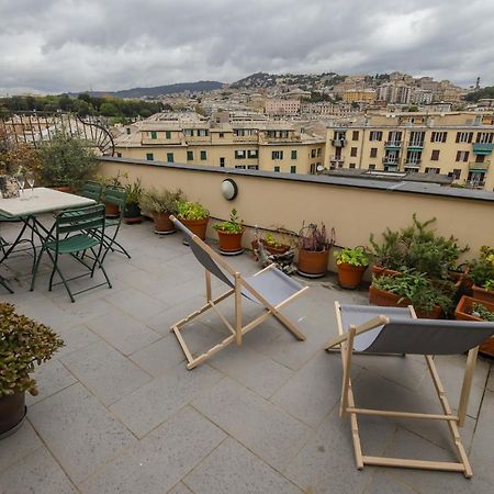 Altido Apt For 3 With Rooftop Balcony And Lovely Cityview Genua Zewnętrze zdjęcie