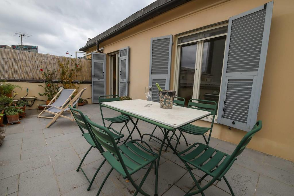 Altido Apt For 3 With Rooftop Balcony And Lovely Cityview Genua Zewnętrze zdjęcie